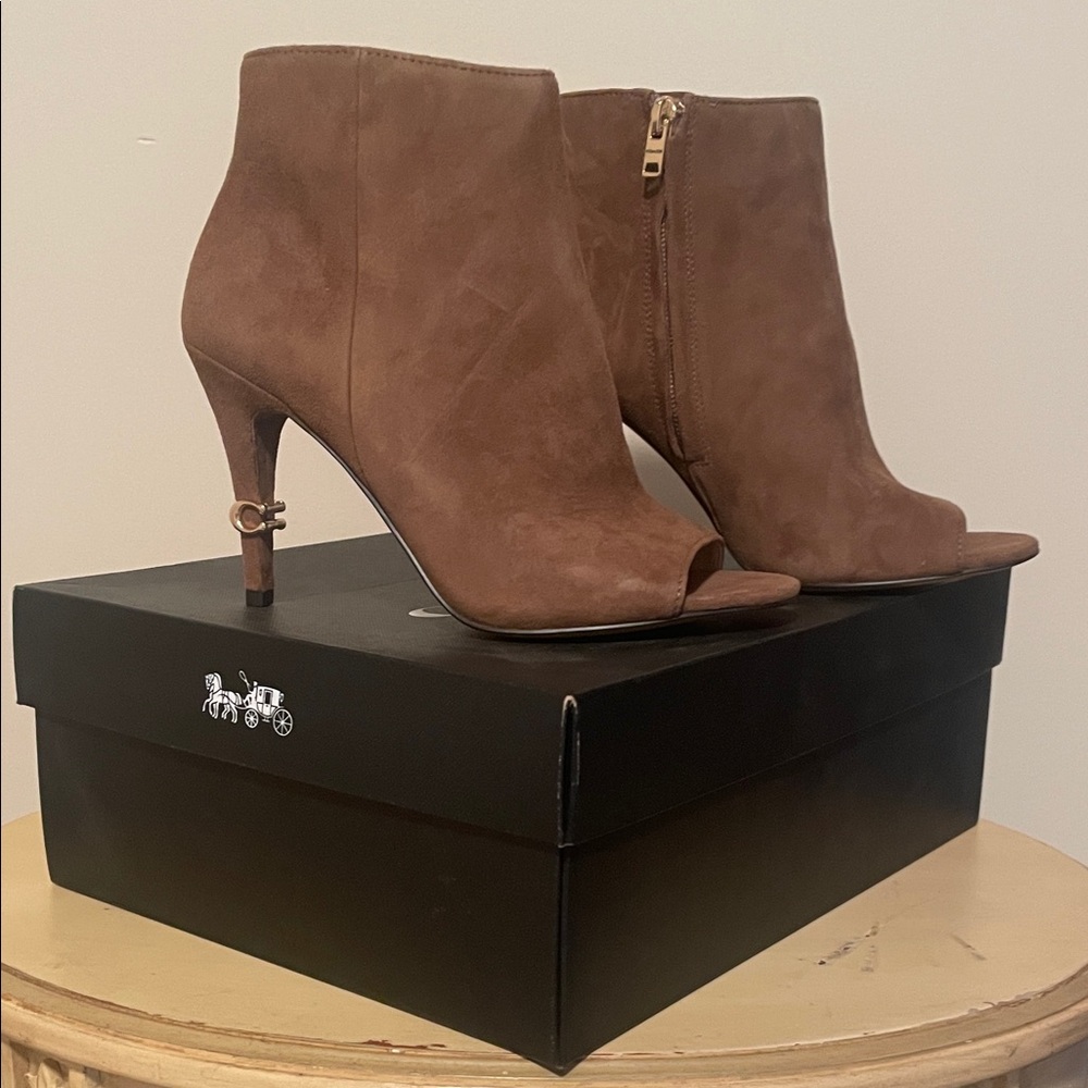 Coach Remi Suede Ankle Booties in coconut